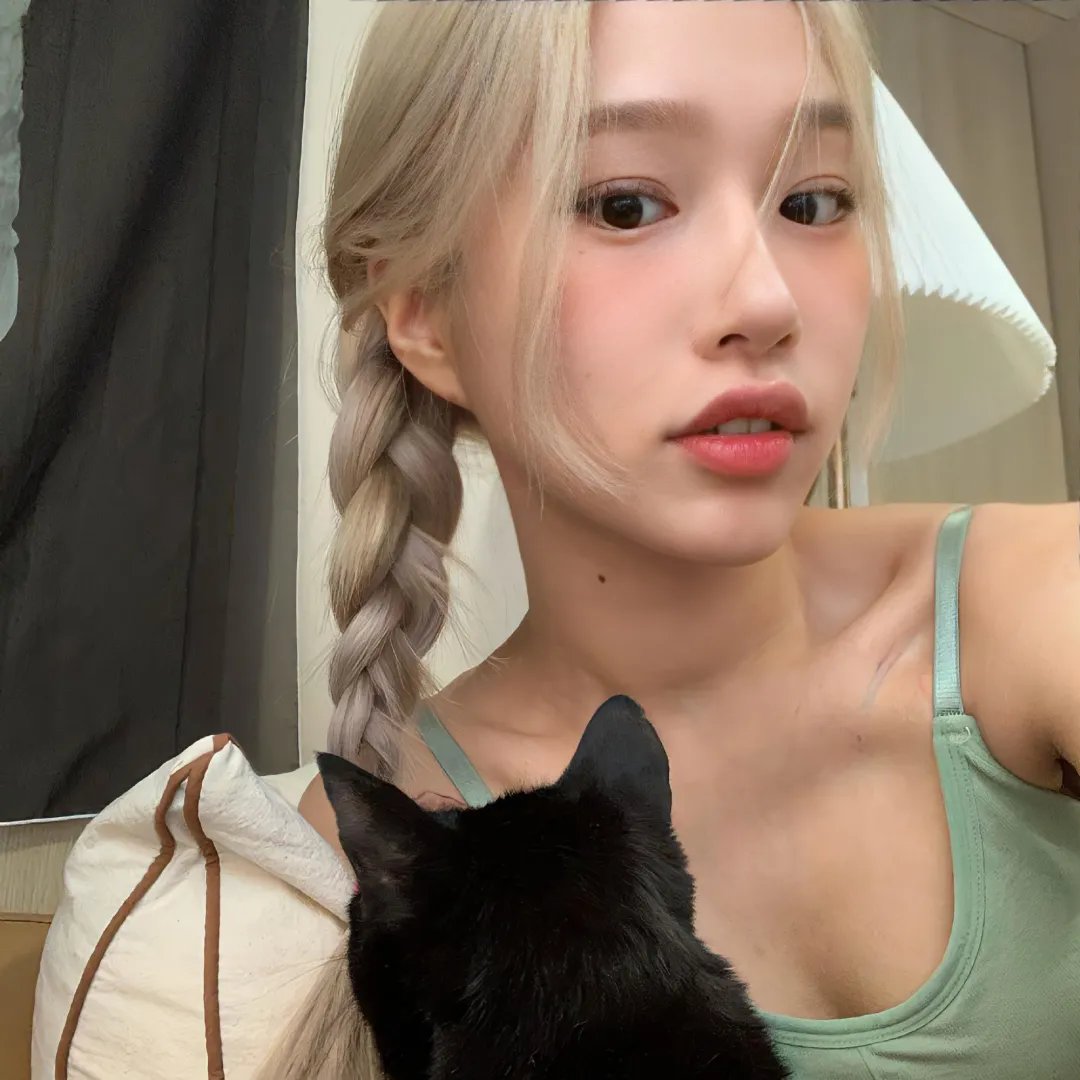 滚女揾老衬